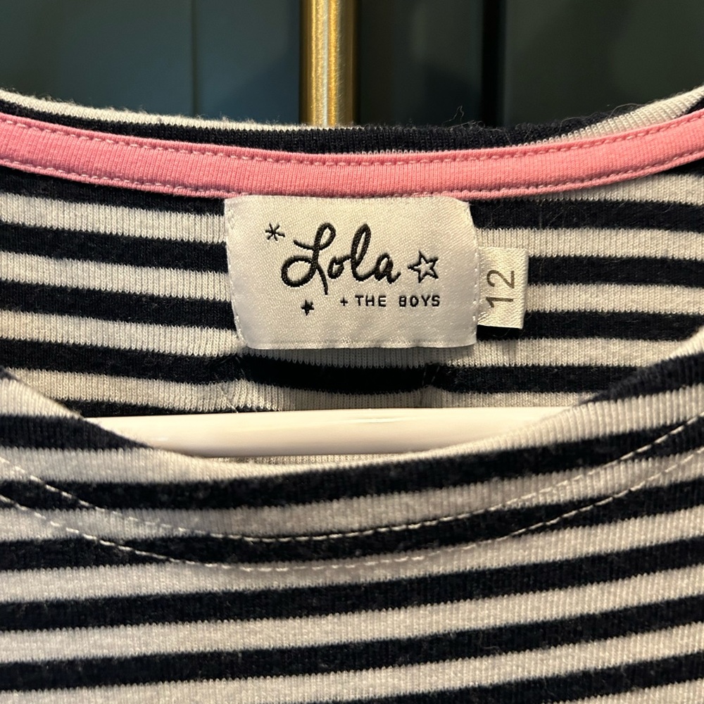 Lola + the boys dress in size 12!